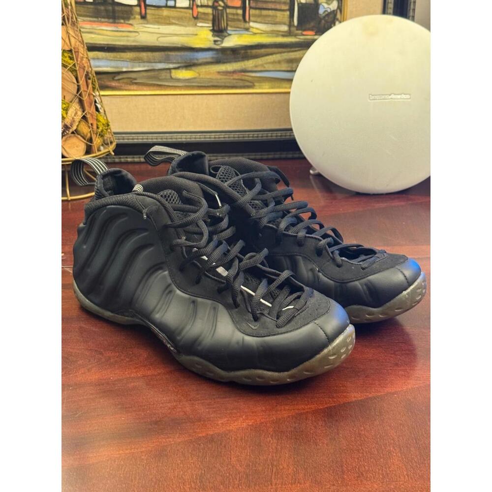 Size-15 Nike Air Foamposite One Stealth